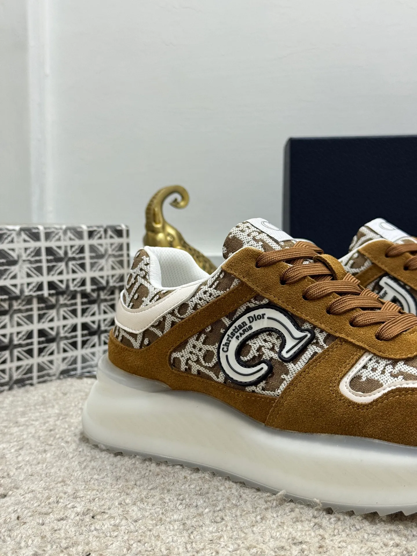Men's men's shoes 💰440 [New model] 🐞🐞Top original - Dior 🆕 Low-top B02 casual sports shoes, carefully made of first-layer cowhide with canvas, comfortable and breathable ~ rubber soles, enhance style. Fashionable and versatile, it can complement any look. Featuring an exquisite design that is uniquely dynamic and modern, this shoe is part of Dior's legacy and embodies modern elegance. Size: 38-44 (45 customized.